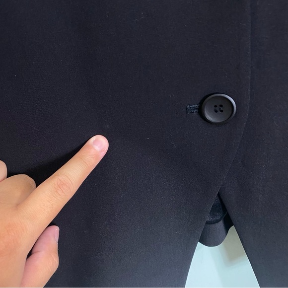 Eileen Fisher Black Wool Blend Crepe Blazer 2 Button Closure Sz L - Picture 5 of 9